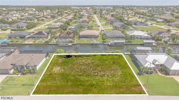 2201 SW 28th TER, Cape Coral, FL 33914