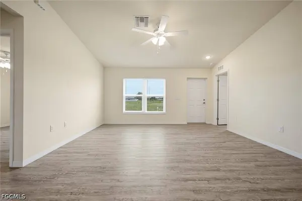 9026 Maywood CIR, Labelle, FL 33935