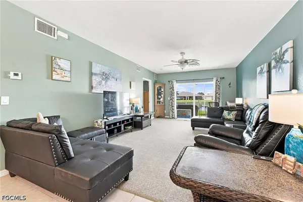 406 SW 3rd ST #102, Cape Coral, FL 33991