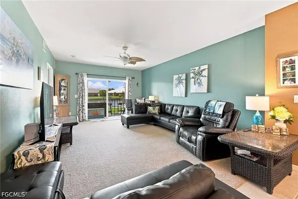 406 SW 3rd ST #102, Cape Coral, FL 33991