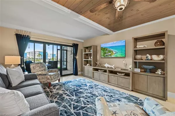 200 Lenell RD #215, Fort Myers Beach, FL 33931