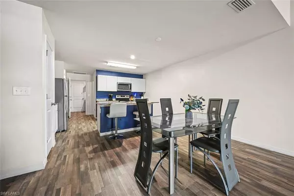 9032 Aegean CIR, Lehigh Acres, FL 33936