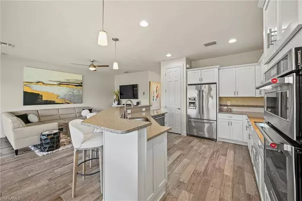 10231 Glastonbury CIR #101, Fort Myers, FL 33913