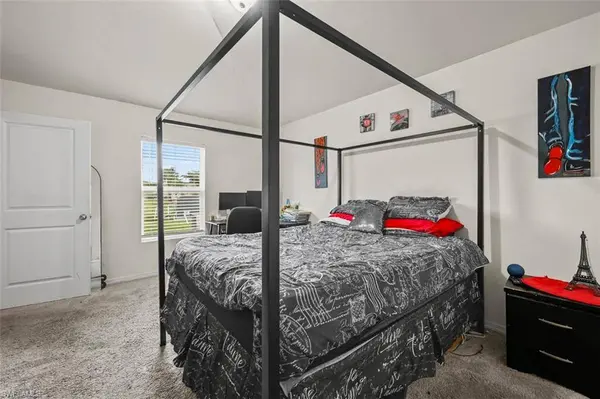 9032 Aegean CIR, Lehigh Acres, FL 33936