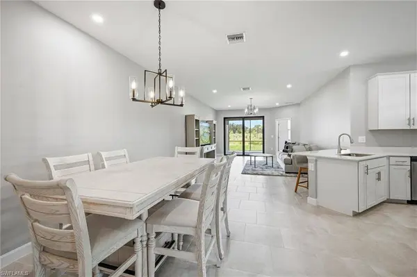 19568 Hinkley DR, Estero, FL 33928