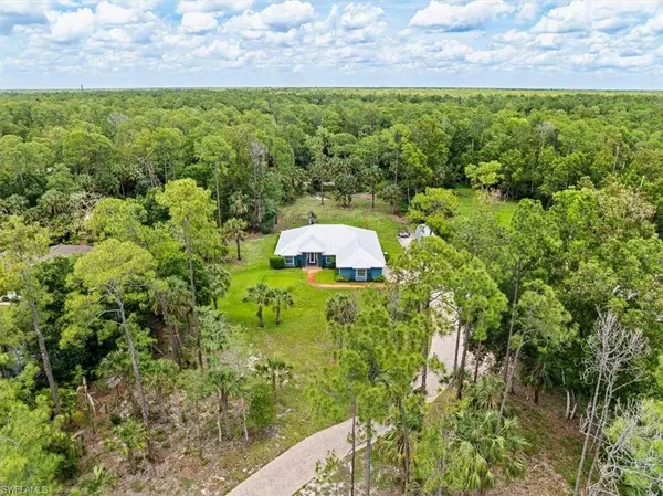 3541 27th AVE SW, Naples, FL 34117