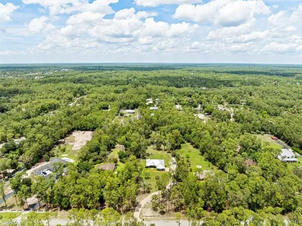 3541 27th AVE SW, Naples, FL 34117