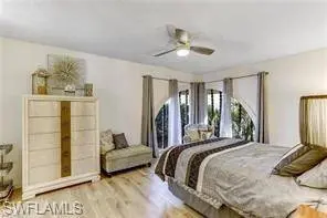 925 Palm View DR #111, Naples, FL 34110