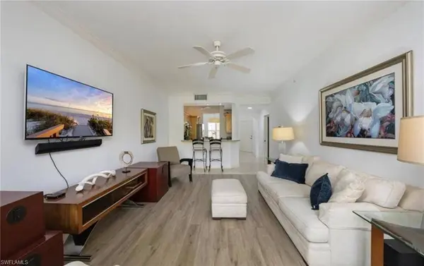 410 Bayfront PL #2405, Naples, FL 34102