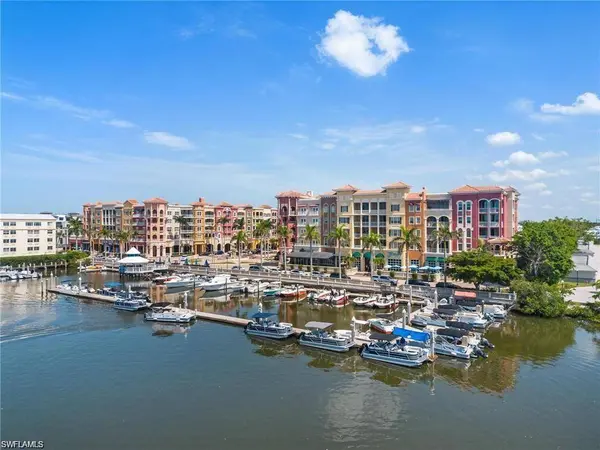 410 Bayfront PL #2405, Naples, FL 34102