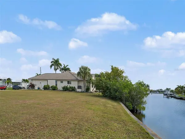 1247 PINE SISKIN DR, Punta Gorda, FL 33950