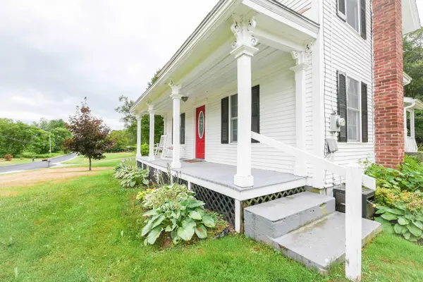 1237 Furnace RD, Pittsford, VT 05763