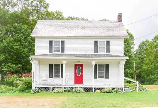 1237 Furnace RD, Pittsford, VT 05763