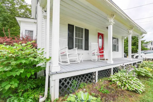 1237 Furnace RD, Pittsford, VT 05763