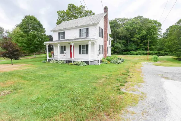 1237 Furnace RD, Pittsford, VT 05763