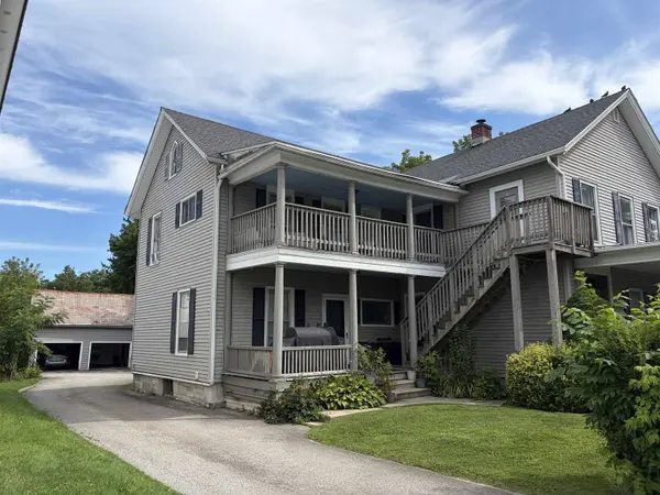 73 Crescent ST