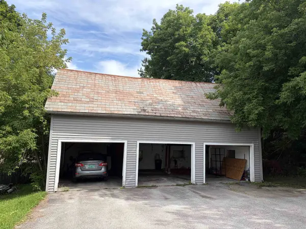 73 Crescent ST, Rutland City, VT 05701