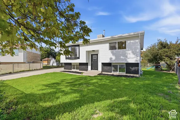 4502 W WINDCREST CIR, West Valley City, UT 84120