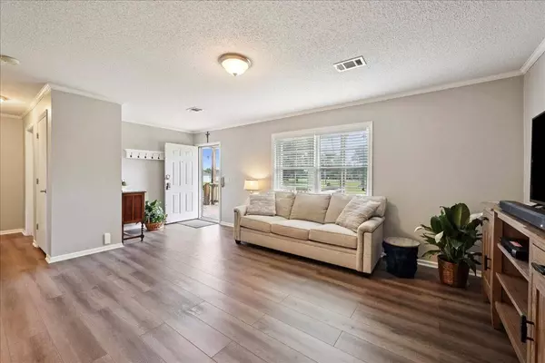 2856 SH-62, Buna, TX 77612