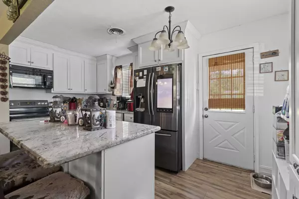 9210 Baker RD, Beaumont, TX 77707