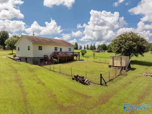 768 Mount Road, Scottsboro, AL 35769