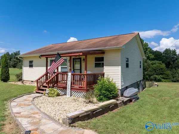 768 Mount Road, Scottsboro, AL 35769