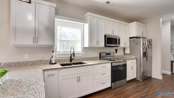 45 Lily Parker Road, Scottsboro, AL 35768