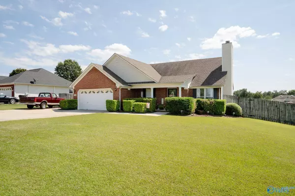 306 Steakley Road, New Market, AL 35761