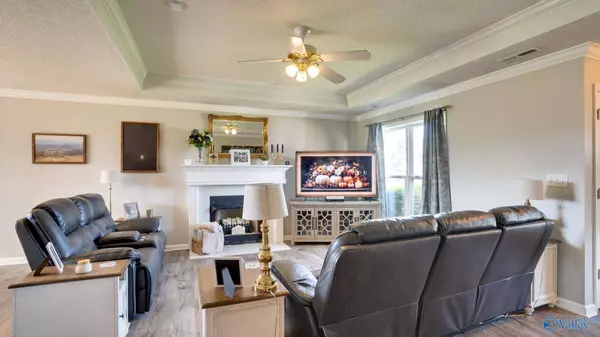 306 Steakley Road, New Market, AL 35761