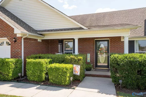 306 Steakley Road, New Market, AL 35761