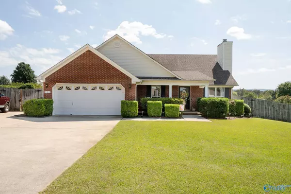 306 Steakley Road, New Market, AL 35761