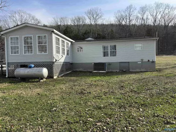 5209 County Road 491, Stevenson, AL 35772