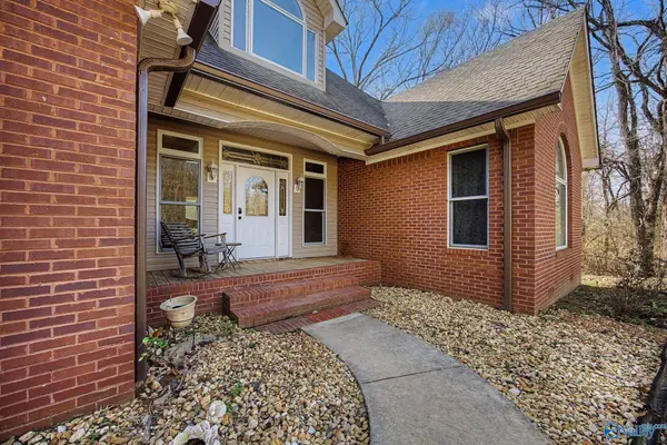 155 Iris Lane, Bridgeport, AL 35740