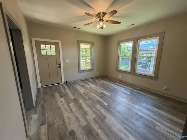 703 Tupelo Pike, Scottsboro, AL 35768