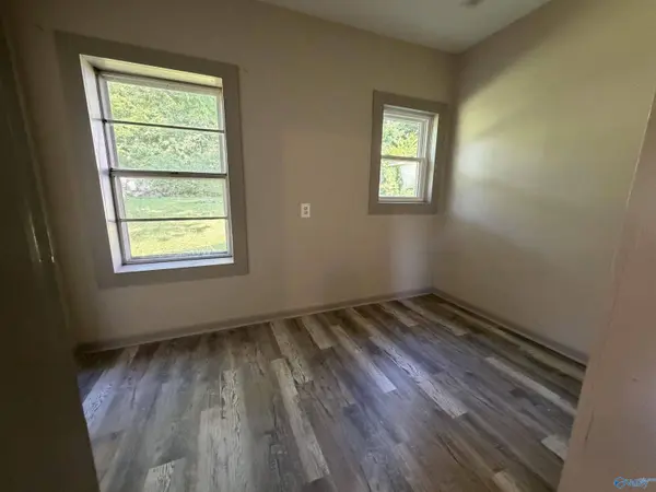 703 Tupelo Pike, Scottsboro, AL 35768