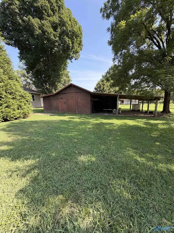 15941 Scottsboro Hwy 79, Scottsboro, AL 35768