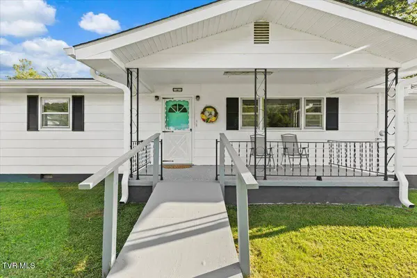 132 Swimming Pool RD, Hampton, TN 37658