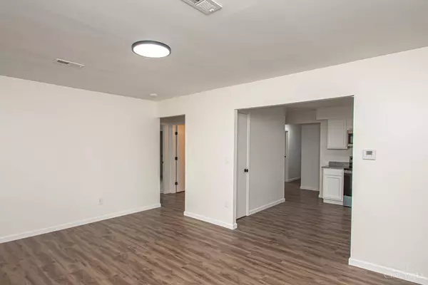 3004 Judy Dr, Middletown, OH 45044