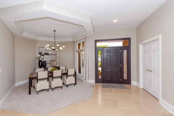 1384 Courtyard Pl, Centerville, OH 45458