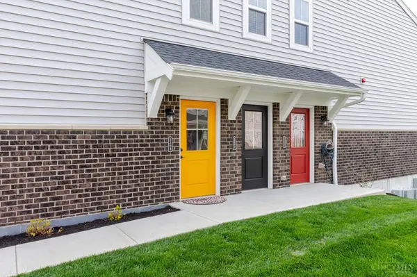 5203 Hazeltine Ln, Turtle Creek Twp, OH 45036