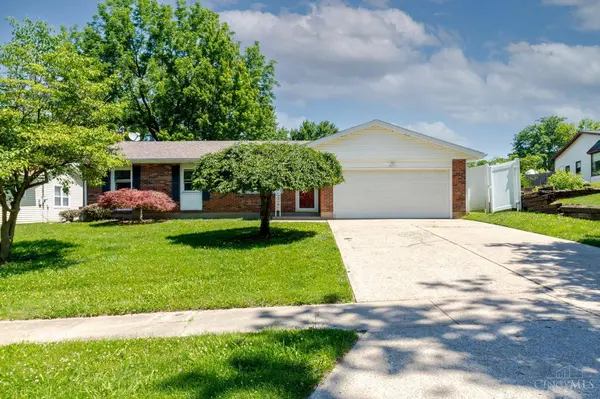 2374 Trinity Dr, Turtle Creek Twp, OH 45044