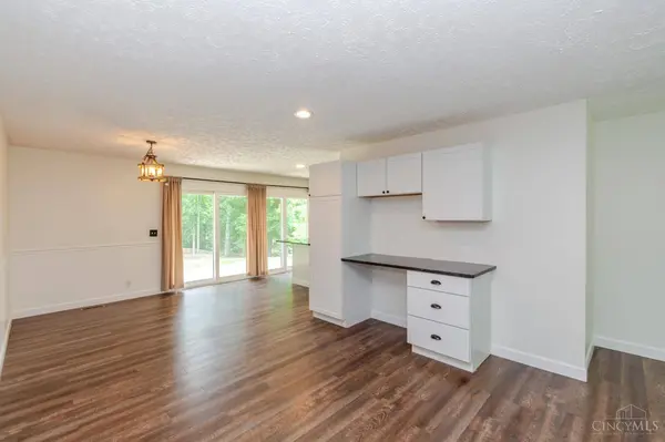 20 Timberwood Trl, Springboro, OH 45066