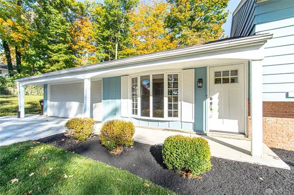 500 Whispering Pines Street, Springboro, OH 45066