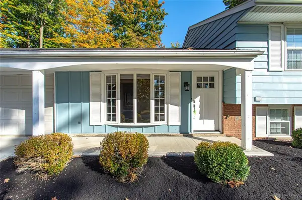 500 Whispering Pines Street, Springboro, OH 45066