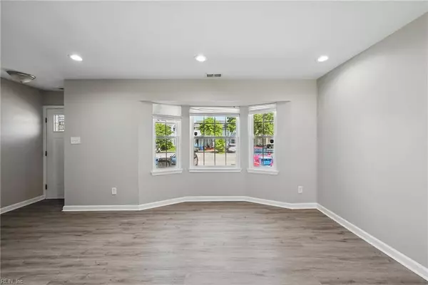 1521 Garland WAY, Virginia Beach, VA 23453