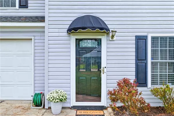 7 Thomas Nelson DR #Dr, Hampton, VA 23665