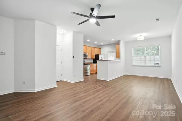 13310 Erwin RD, Charlotte, NC 28273