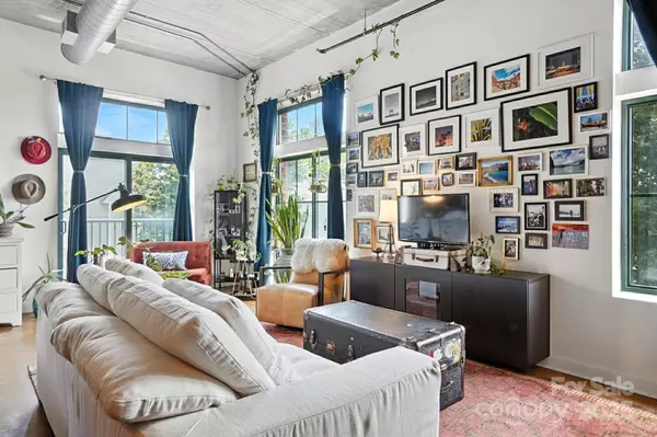 626 N Graham ST #309, Charlotte, NC 28202