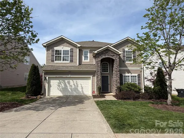 10307 Dominion Village DR, Charlotte, NC 28269