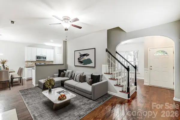 4914 Sunset Ridge CT, Charlotte, NC 28269